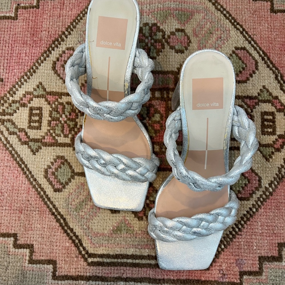 NWOT Dolce Vita Silver Leather Braided Double Strap Heeled Sandals 36.5